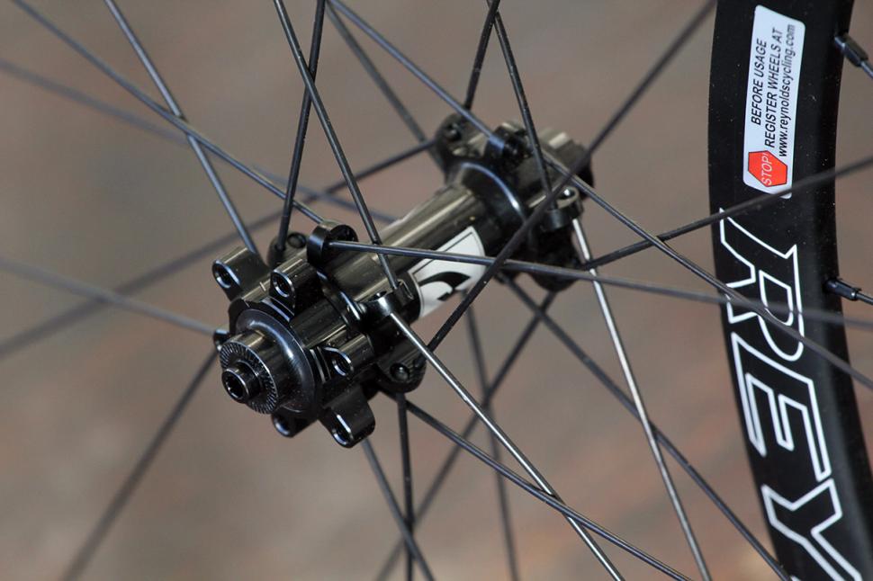 Review: Reynolds Stratus Pro Disc Brake wheelset | road.cc